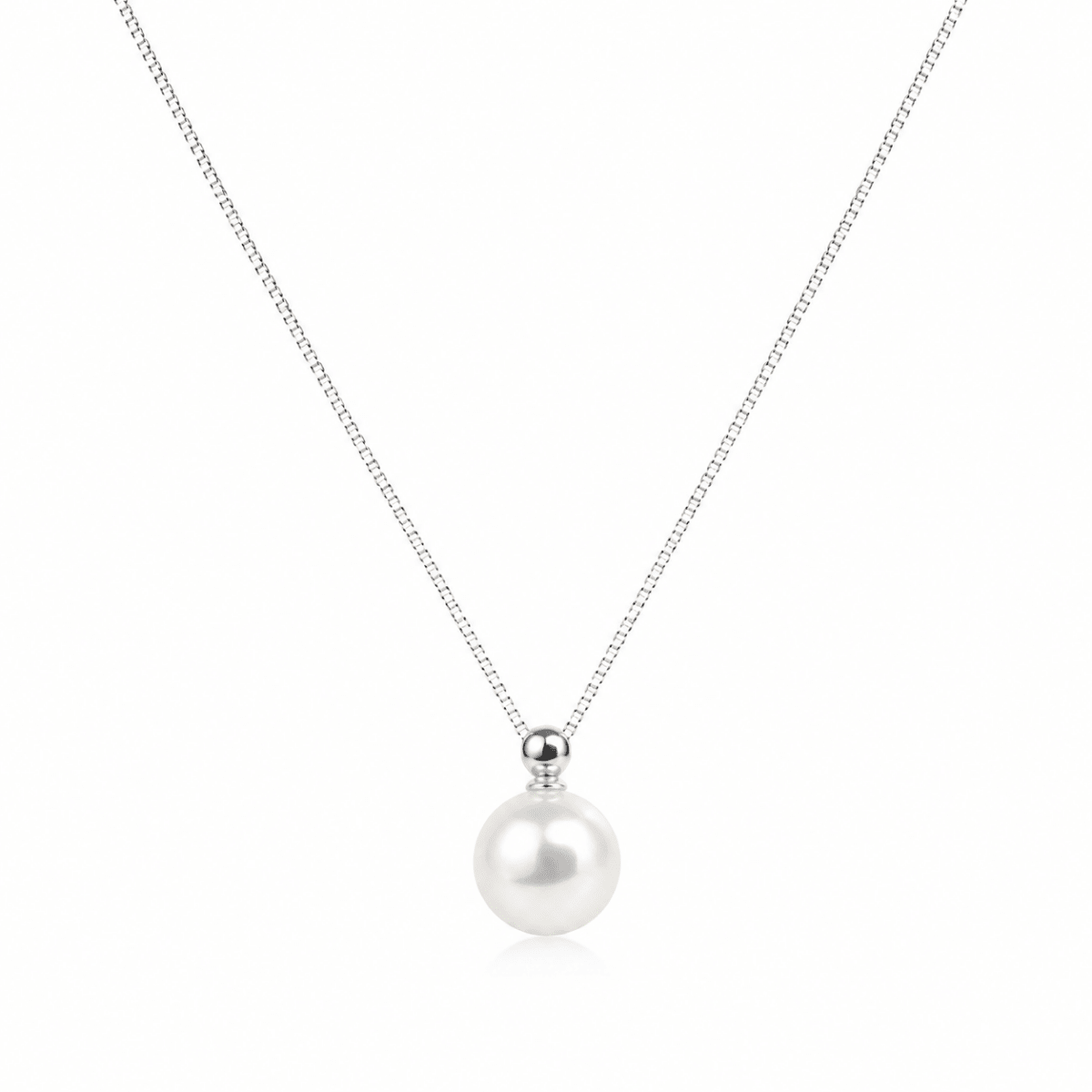Dawn | Classic Pearl Pendant Necklace - Klementina Boutique