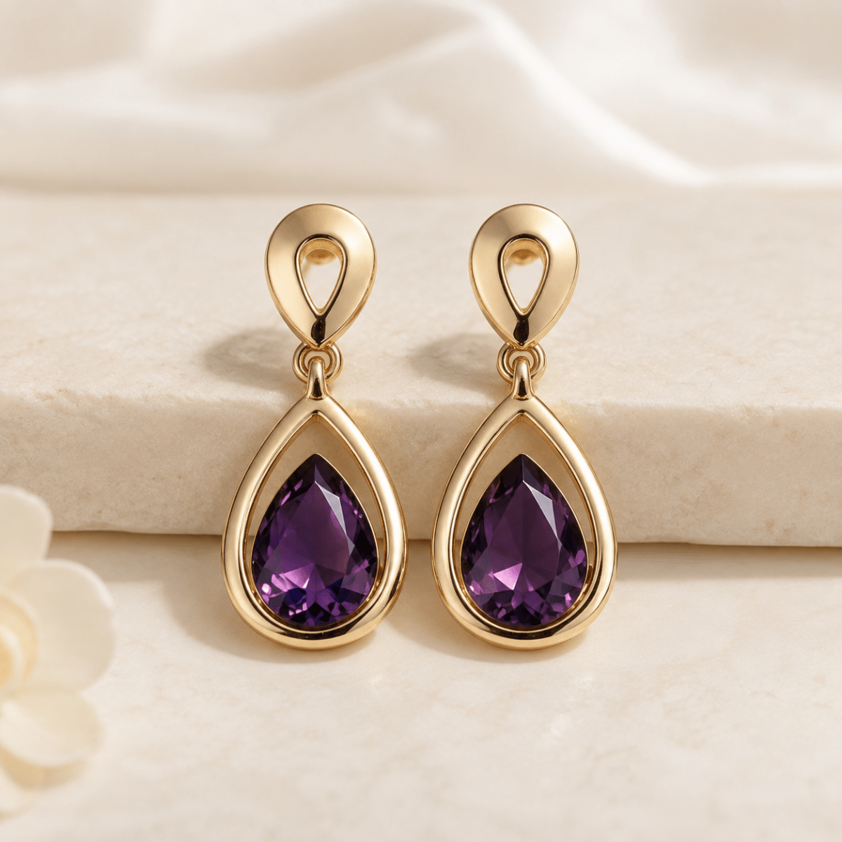 Elara | Teardrop Crystal Drop Earrings - Klementina Boutique